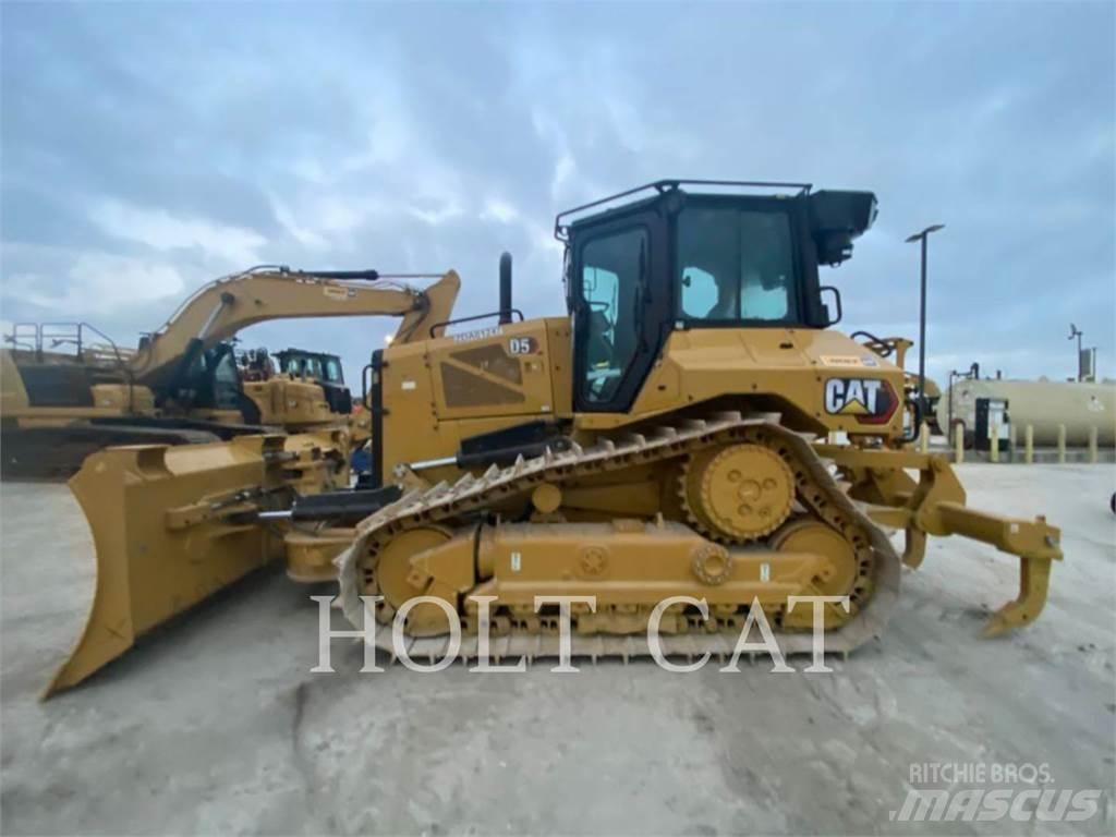 CAT D5 VP Pásové dozery