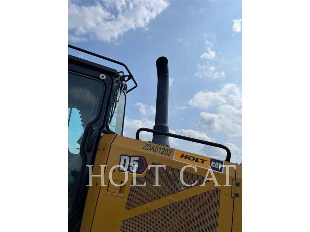 CAT D5 VP3 Pásové dozery