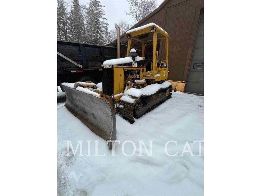 CAT D5CIII Pásové dozery