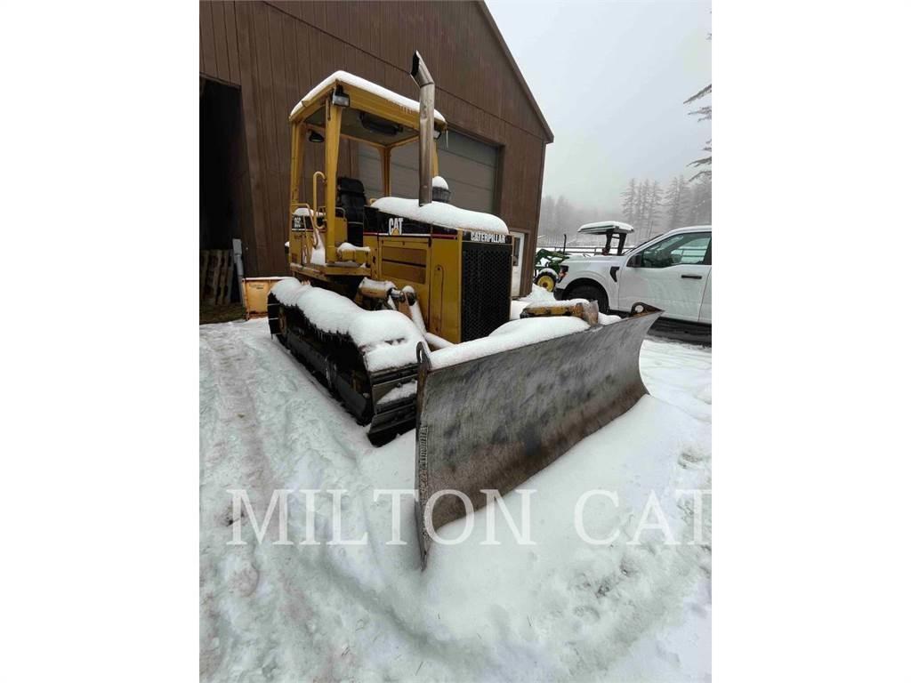 CAT D5CIII Pásové dozery