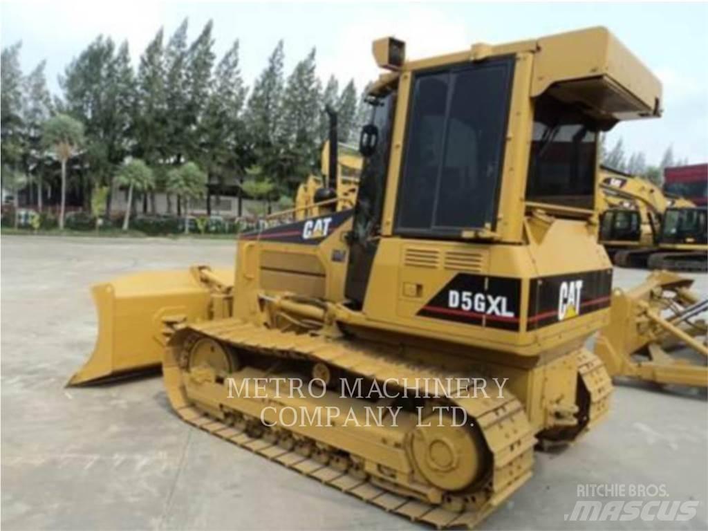 CAT D5GXL Pásové dozery