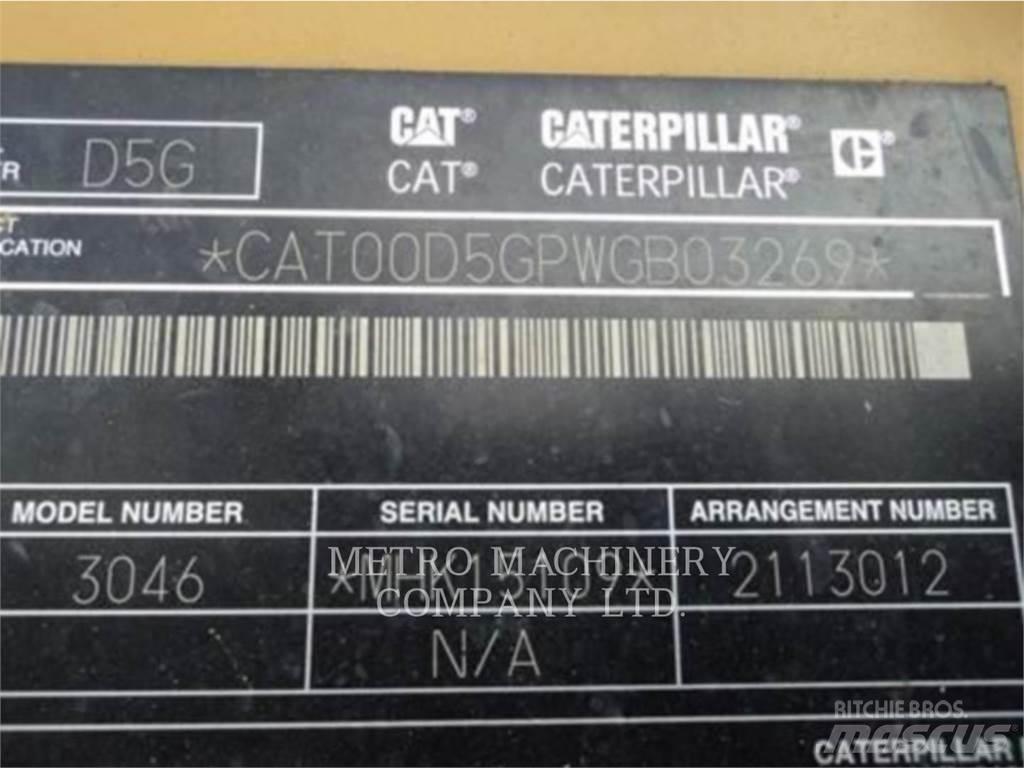 CAT D5GXL Pásové dozery