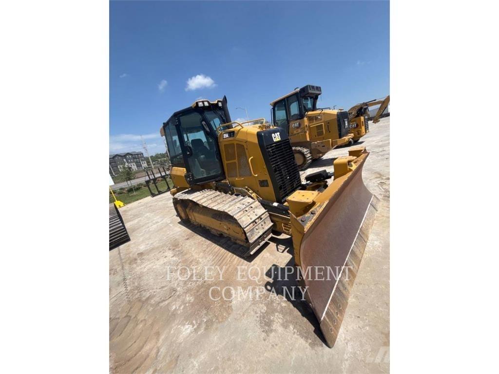 CAT D5K2XLA Pásové dozery