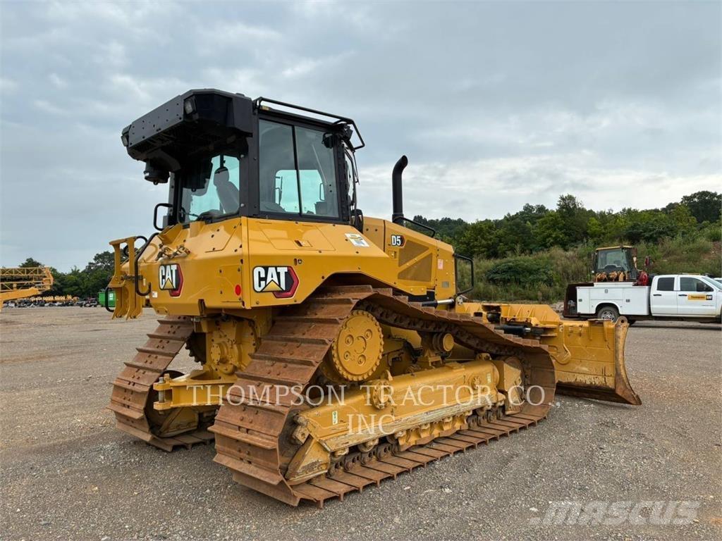 CAT D5VP Pásové dozery