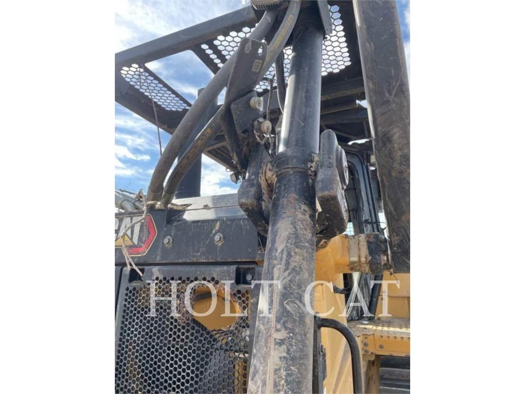 CAT D6 Pásové dozery