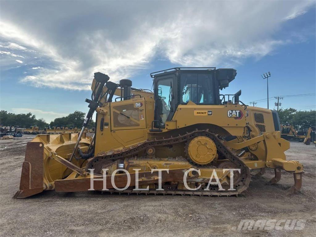 CAT D6 Pásové dozery