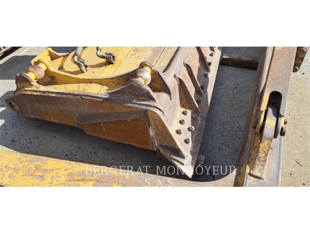 CAT D6-20 Pásové dozery