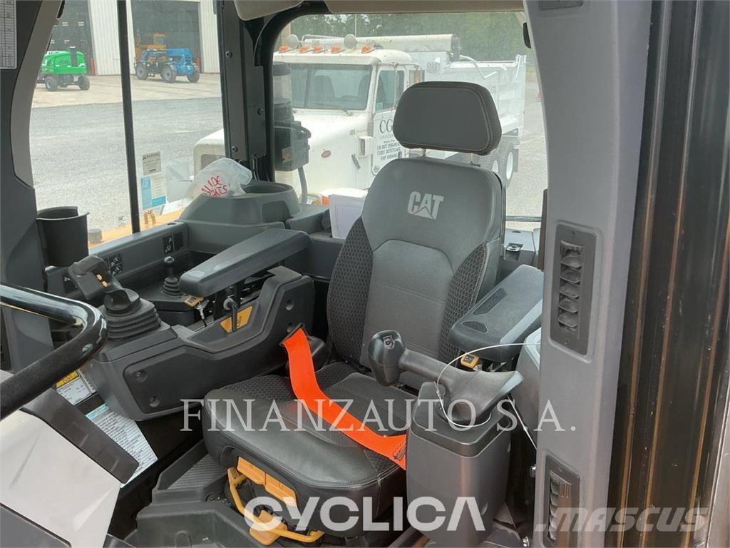 CAT D6-20 XE Pásové dozery