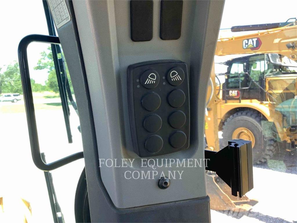 CAT D6-20P22X Pásové dozery