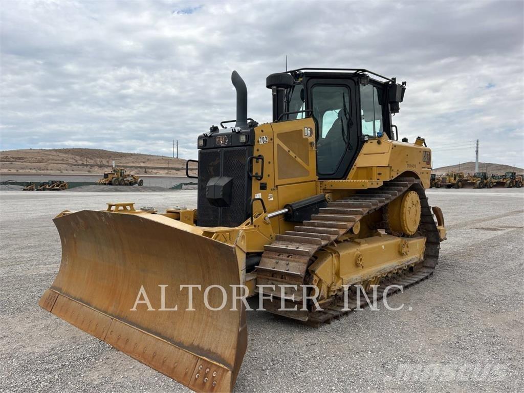 CAT D6-20VPAT Pásové dozery