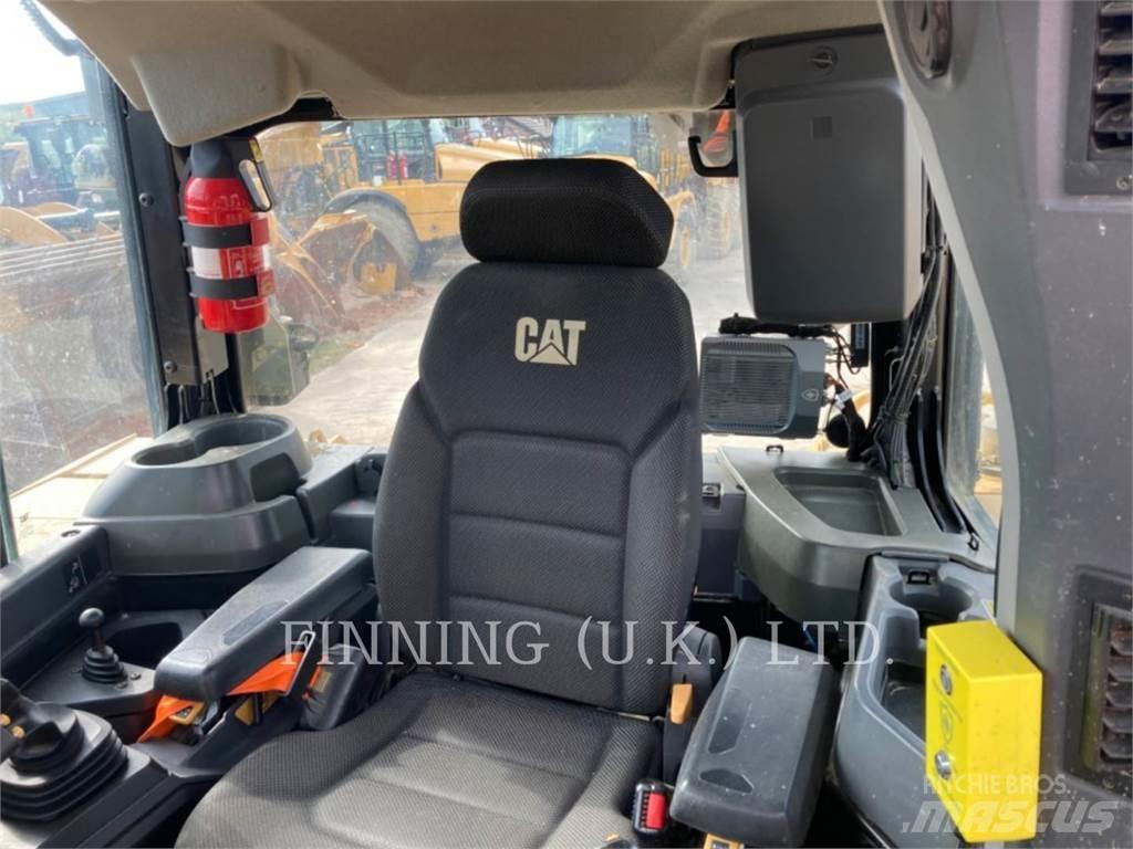 CAT D6 LGP 36 Pásové dozery
