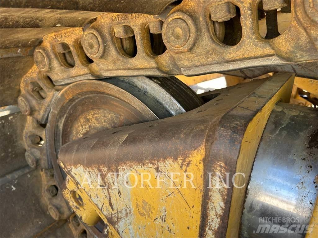 CAT D6 LGP 3D Pásové dozery