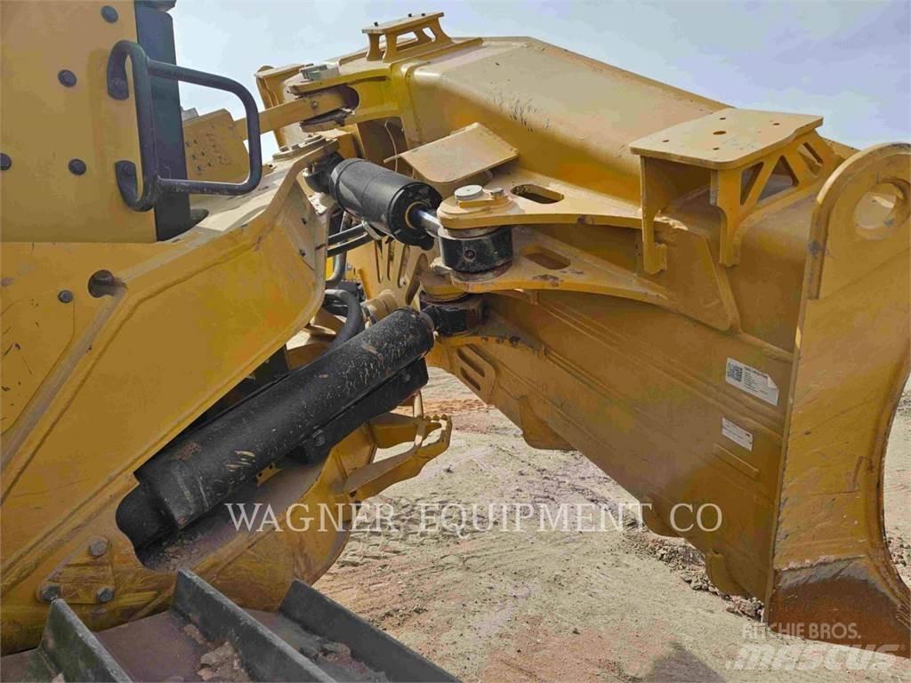CAT D6 VP Pásové dozery