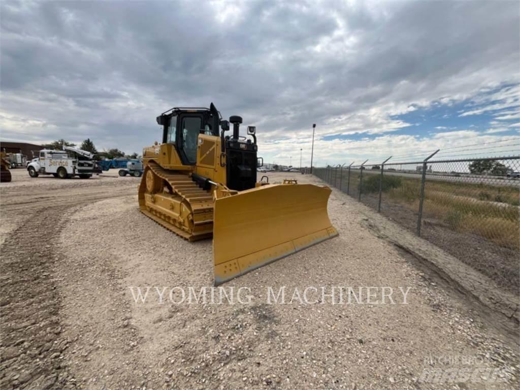 CAT D6 VP Pásové dozery