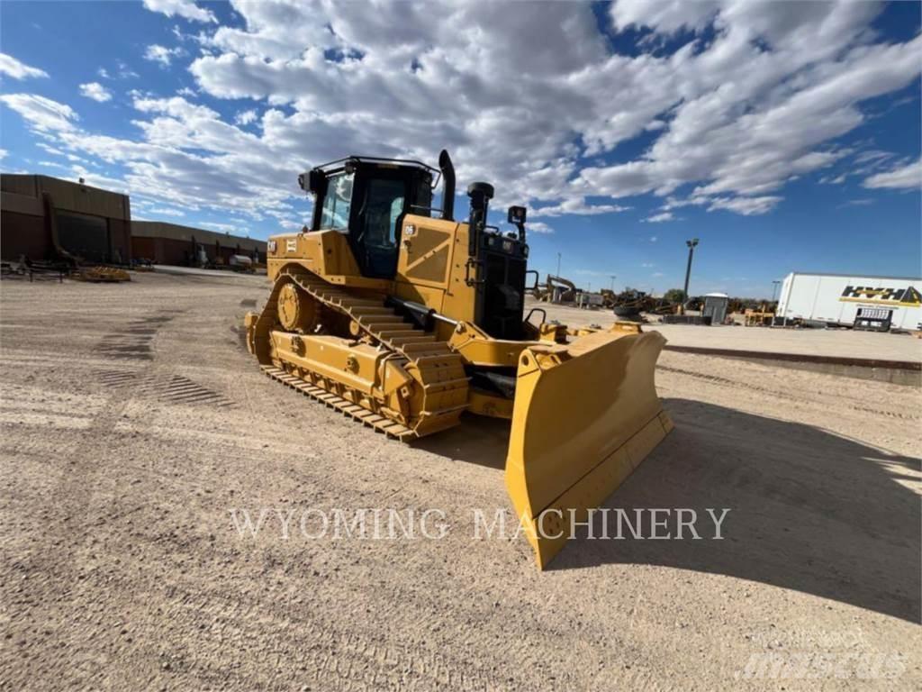 CAT D6 VP Pásové dozery