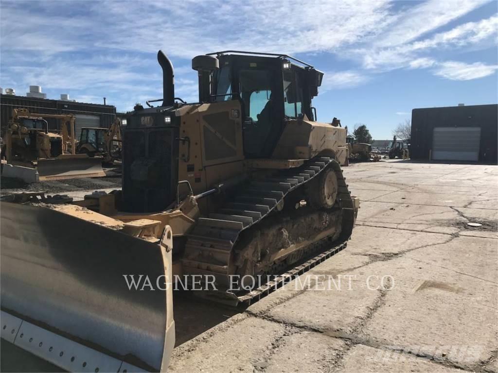 CAT D6 VP Pásové dozery