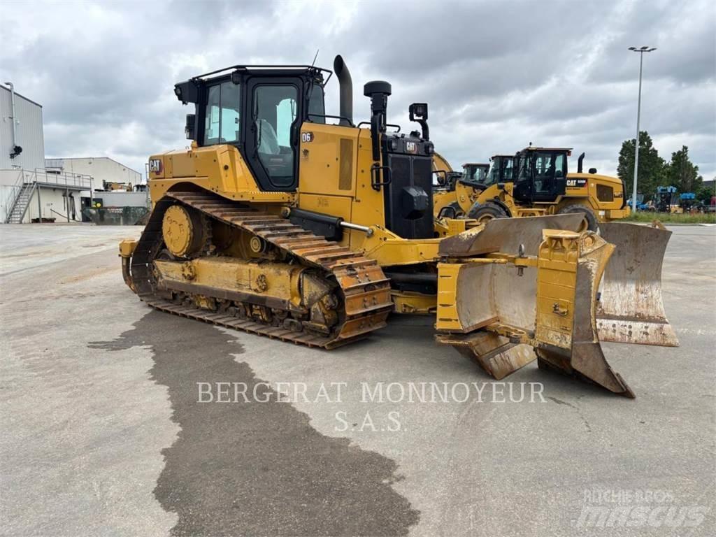 CAT D6 VPAT Pásové dozery