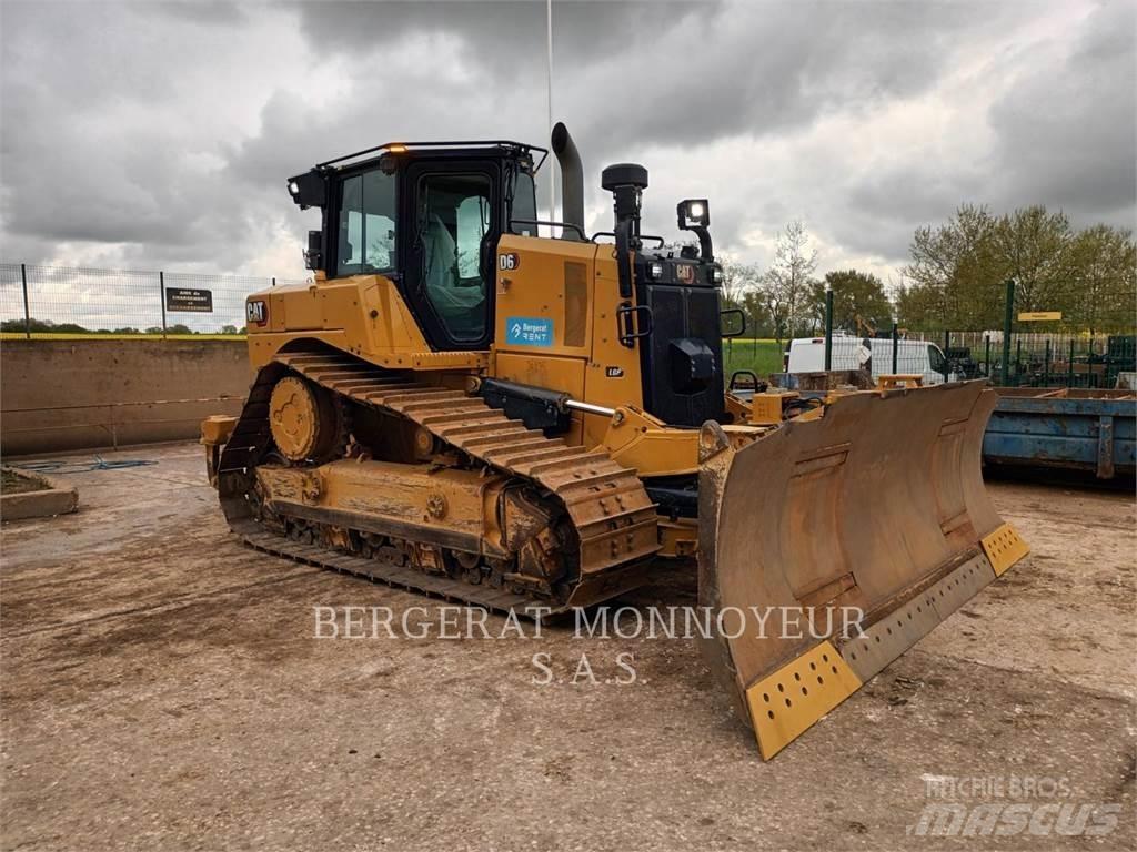 CAT D6 VPAT Pásové dozery