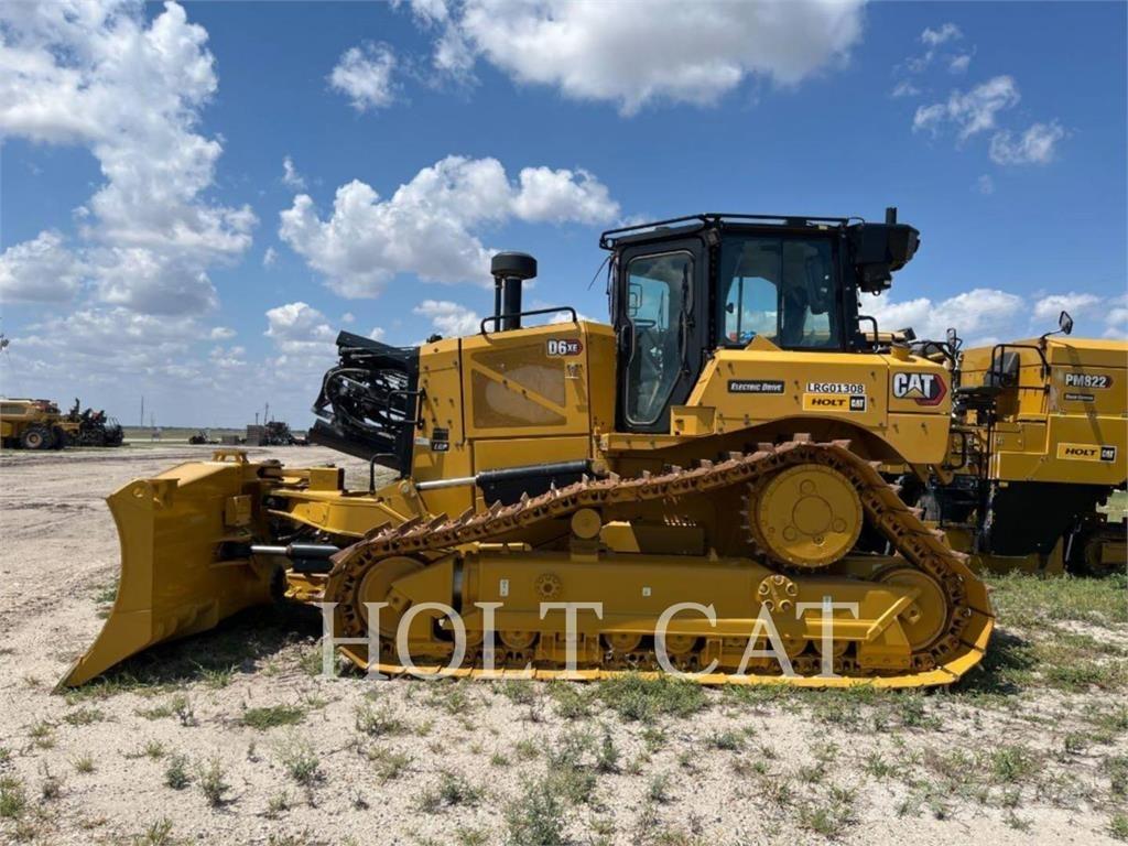 CAT D6 XELGPVP Pásové dozery