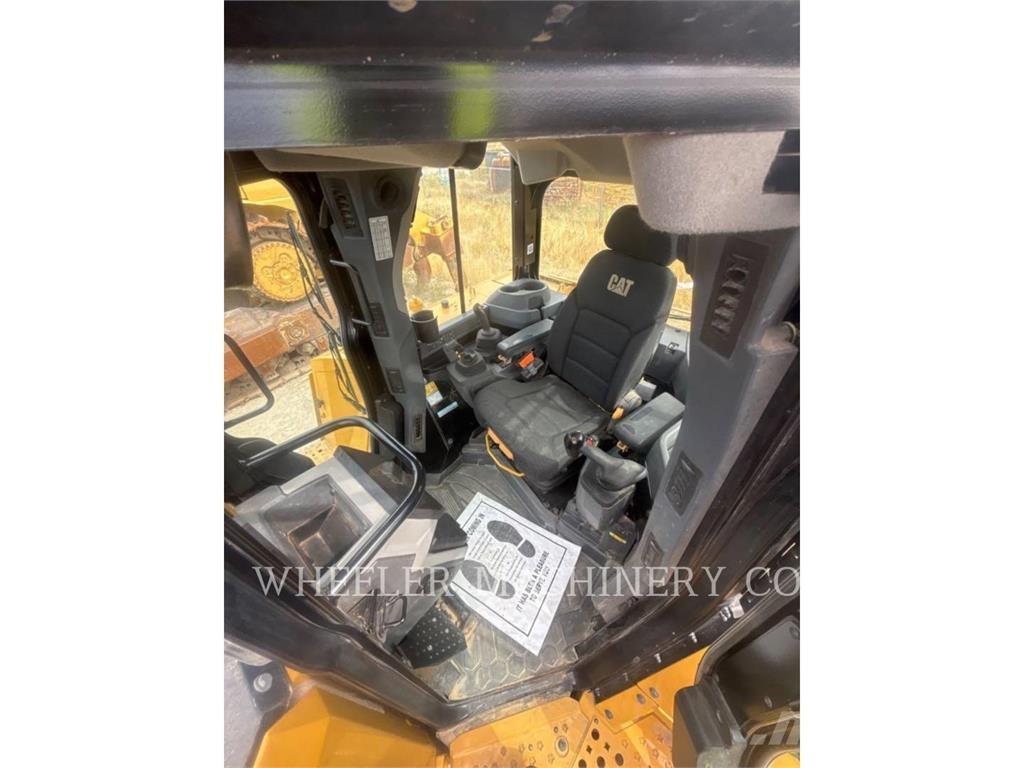 CAT D6 XL VP Pásové dozery