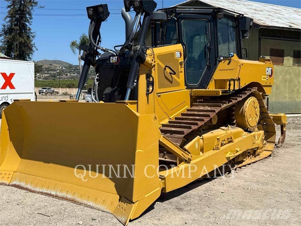 CAT D620 Pásové dozery