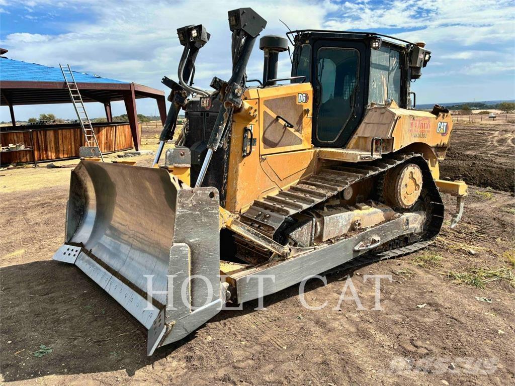 CAT D620 Pásové dozery