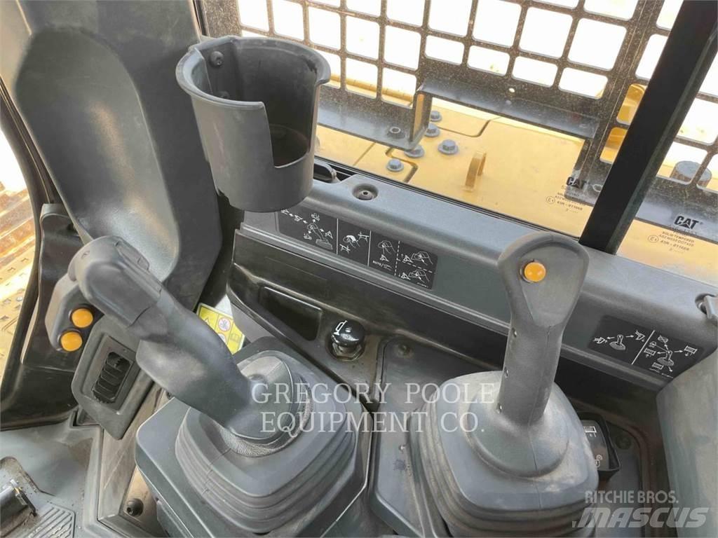 CAT D620VP Pásové dozery