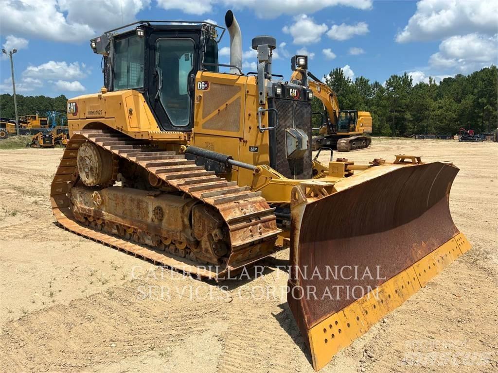 CAT D620XEVP Pásové dozery