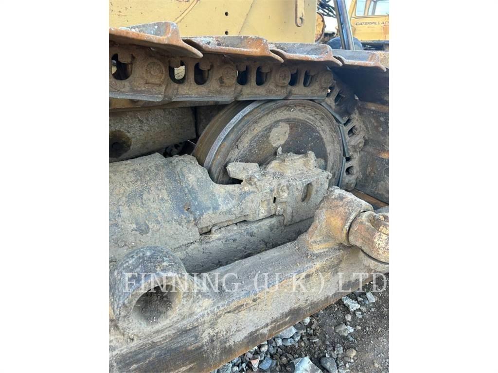CAT D6E PS Pásové dozery