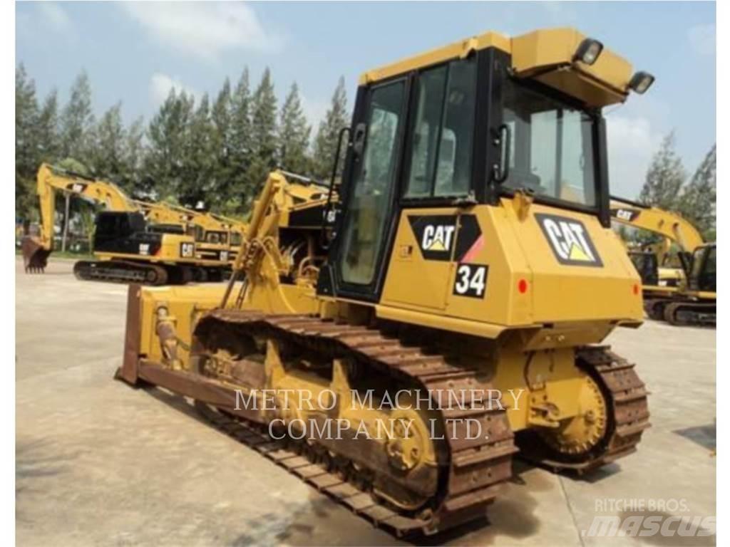 CAT D6G Pásové dozery
