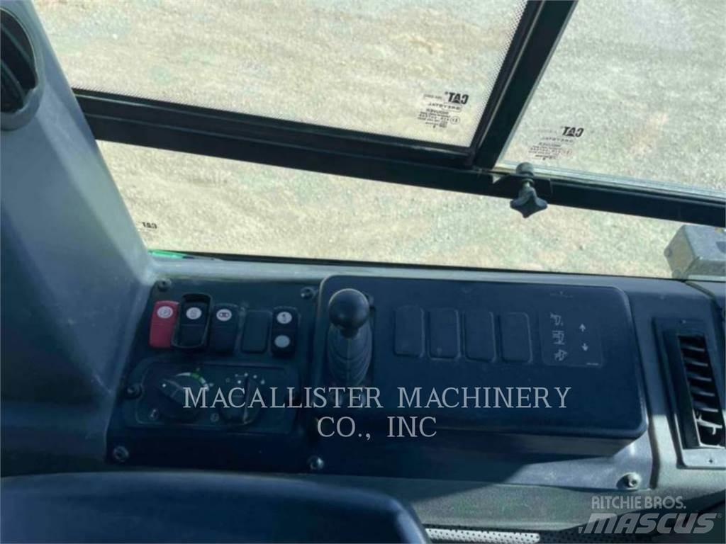 CAT D6K2 LGP Pásové dozery