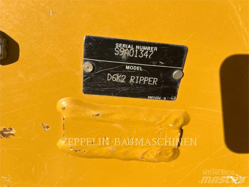 CAT D6K2LGP Pásové dozery