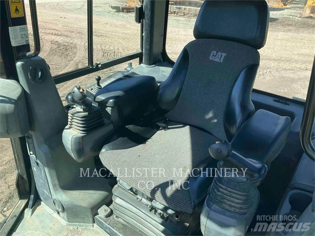 CAT D6K2XL Pásové dozery