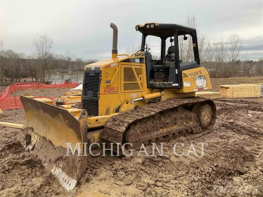 CAT D6KX Pásové dozery