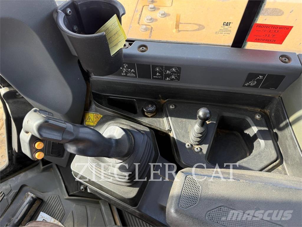 CAT D6LGP Pásové dozery