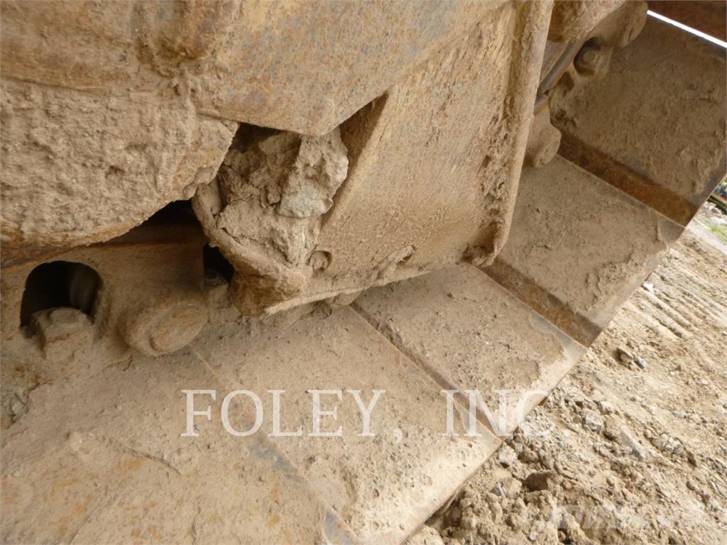 CAT D6MXL Pásové dozery