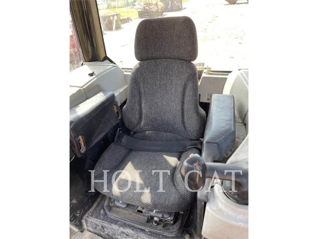CAT D6N LGP Pásové dozery
