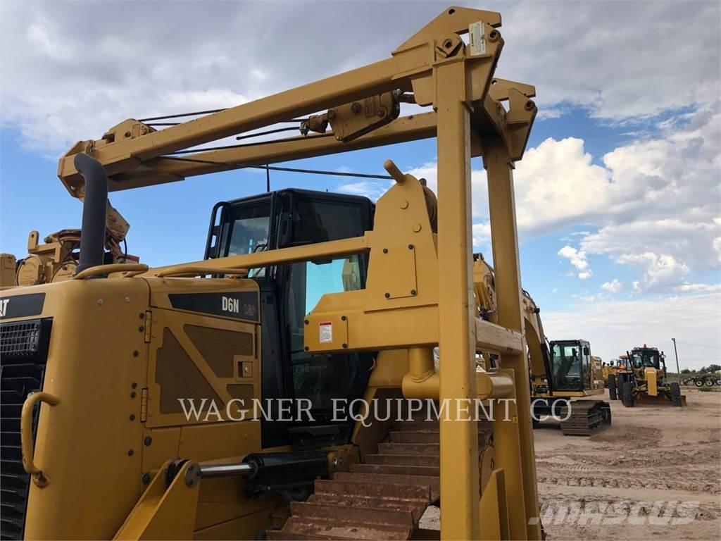 CAT D6N LGP PL Pásové dozery
