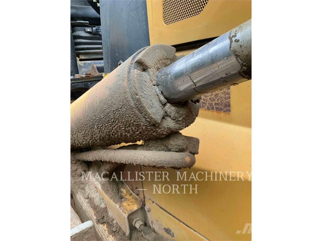 CAT D6NL Pásové dozery