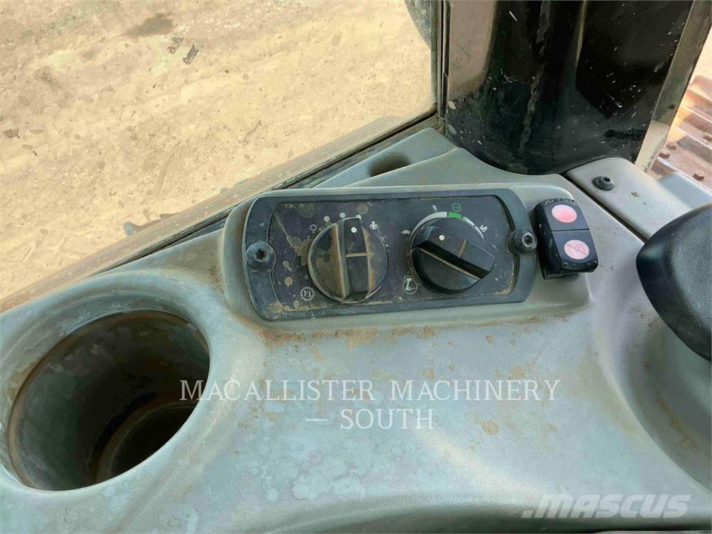 CAT D6NLGP Pásové dozery