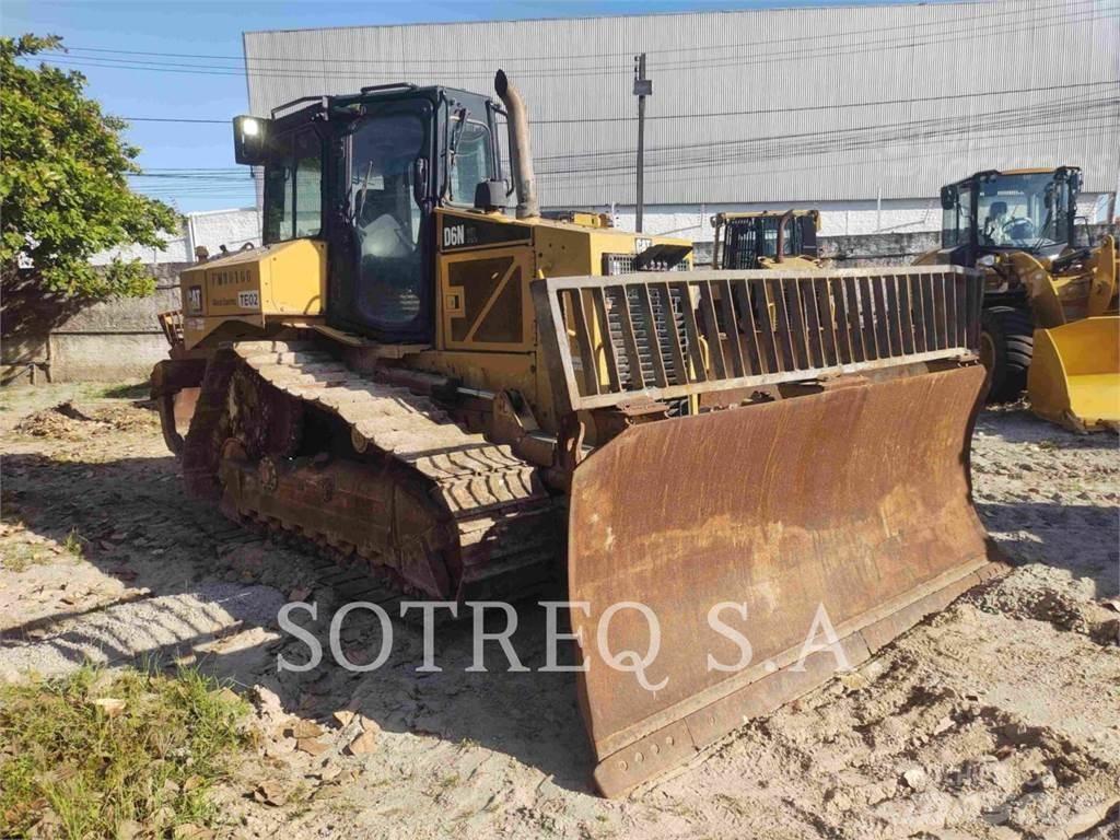 CAT D6NXL Pásové dozery