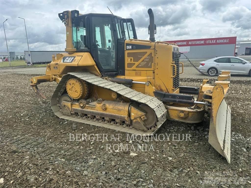 CAT D6NXL Pásové dozery