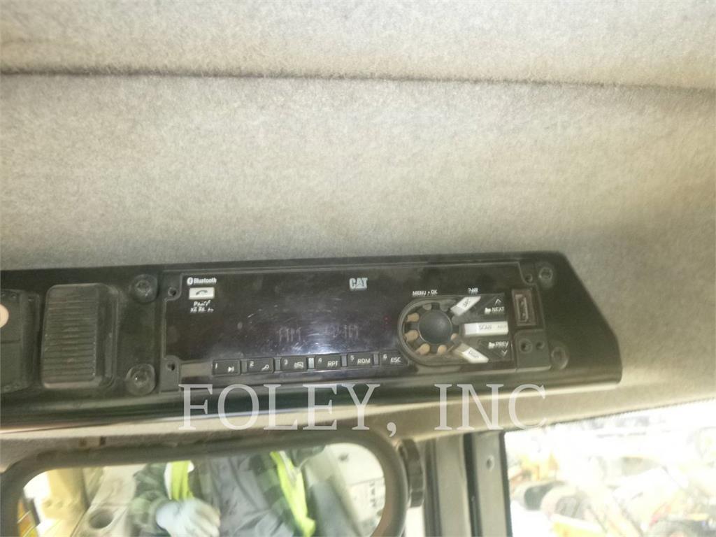 CAT D6NXL Pásové dozery