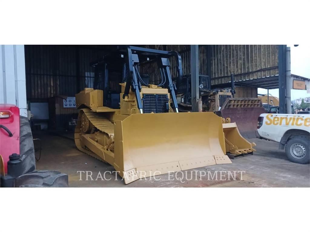 CAT D6R2 Pásové dozery
