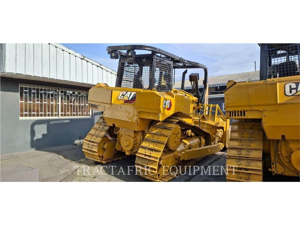 CAT D6R2XL Pásové dozery
