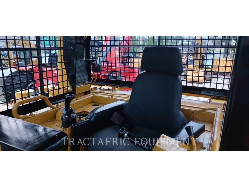 CAT D6RXL Pásové dozery