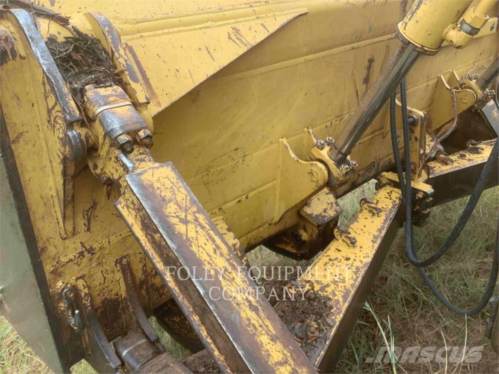 CAT D6RXL Pásové dozery