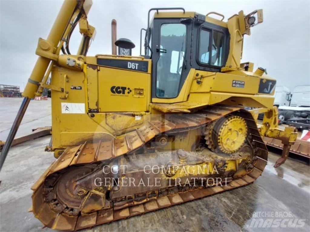 CAT D6T Pásové dozery