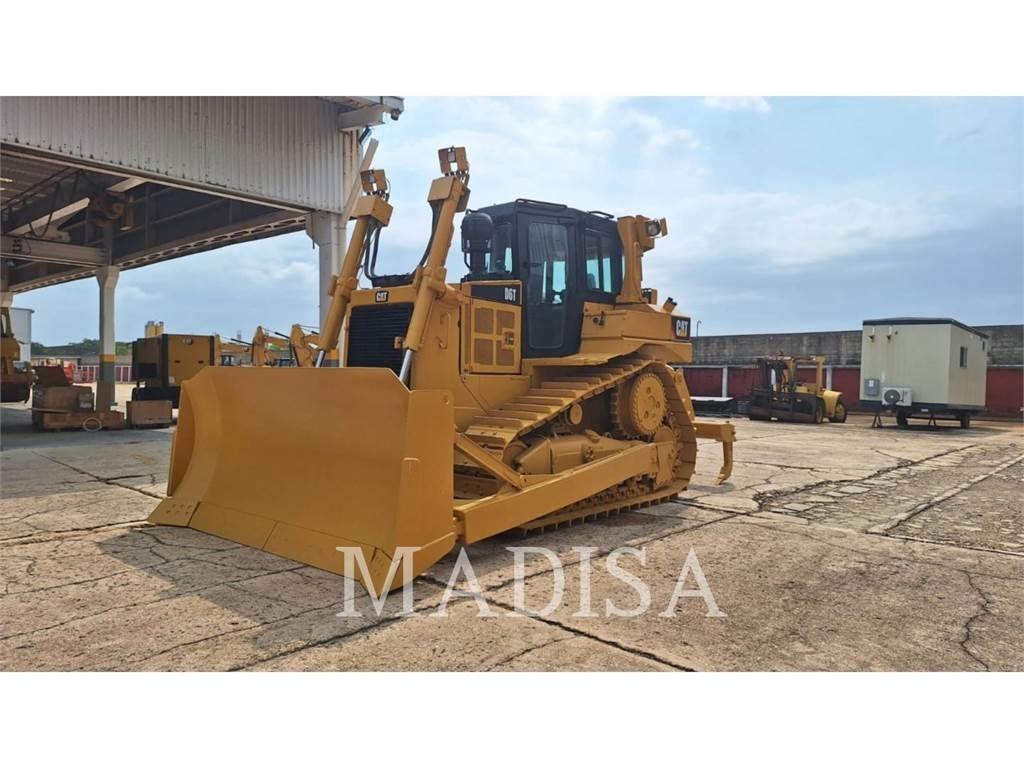 CAT D6T Pásové dozery