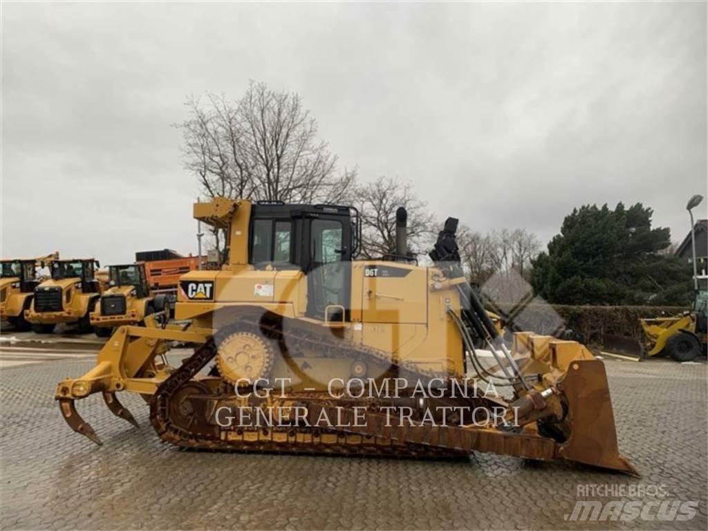 CAT D6T Pásové dozery